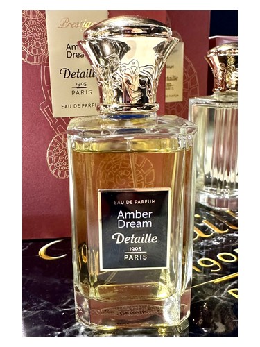 Amber Dream Detaille