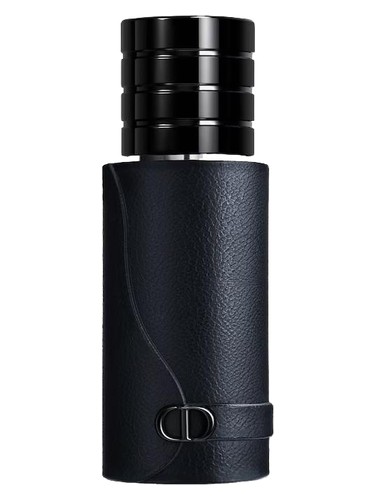 Sauvage Parfum Into The Wild Dior